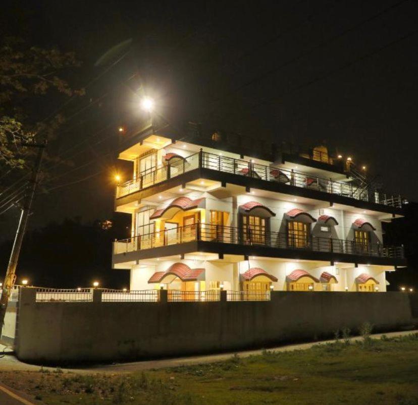 Maldevta Retreat Home Dehradun Extérieur photo